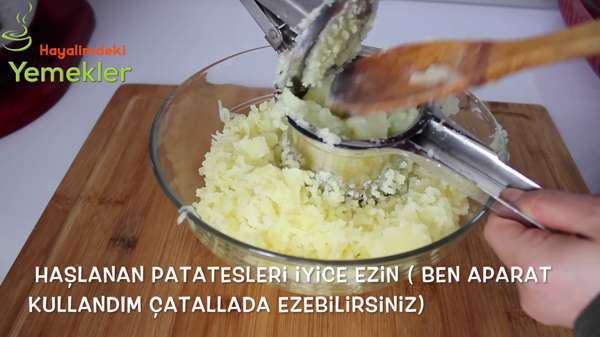 Yılbaşı ve Davetler İçin İpekyoldan Yepyeni Bir Koleksiyon Yılbaşı ve Davetler İçin İpekyoldan Yepyeni Bir Koleksiyon