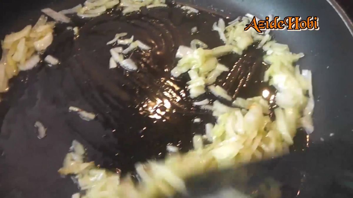 Mantarlı Yumurta Tarifi Videosu Mantarlı Yumurta Tarifi Videosu