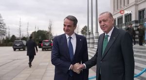 İsrail, mülteci kampına saldırdı: En az 20 ölü