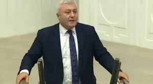 Buca Belediye Başkanı Levent Piriştina Adalet Kurultayı'nda Gazete Kritik'e konuştu
