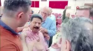 Vatandaşın ‘Bize saldırır bunlar’ diyerek heyecanla kayda aldığı yunusların şovu kamerada