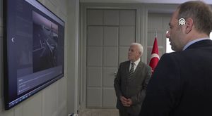 Bursa'da mobilya imalathanesinde yangın!