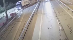 KIZINA MERDİVENDE TEKME ATAN BABAYA HAPİS CEZASI