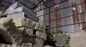 Bursa'da mobilya fabrikasında korkutan yangın!