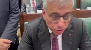 TBMM Genel Kurulu’nda CHP grubu milletvekilleri kürsüyü işgal etti.