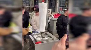 Bursa'da başıboş köpekler küçük çocuğa dehşeti yaşattı!