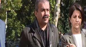 Sırrı Süreyya Önder Kobani'yle ilgili açıklamalarda bulundu