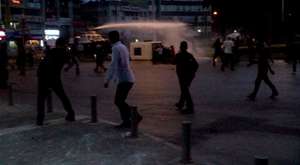İzmir Konak Meydanı'nda Ekvator'dan tınılar