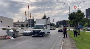 Bursa'da takibe aldığı husumetlisini yol ortasında kurşuna dizdi