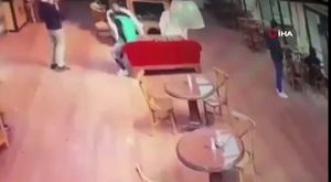 Sürücünün refleksi kazayı böyle önledi