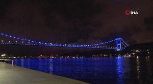 Sarp kapısında telefon izdihamı