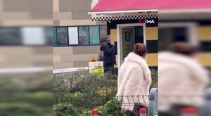 Uykuda depreme yakalanan çocuğunu böyle korudu