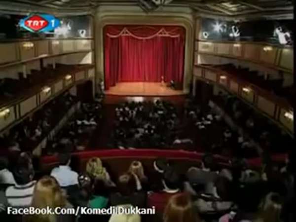 Komedi Dükkanı - yönetmene kapak - Komediyiz BİZ | web.tv
