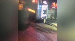 Tartıştığı adama arka arkaya tokat attı