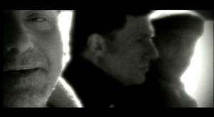 Gündoğarken-Ağlıyor İstanbul