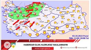 Bursa-Ankara kara yolunda meyve suyu yüklü TIR devrildi
