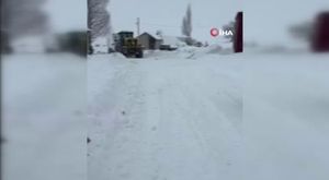 Mardin'de devrilen tırın sürücüsü yaralandı