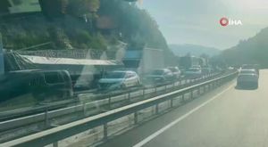 Bursa'da cadde ortasında beyzbol sopalı kavga!