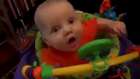 İlk defa patlayan şeker yiyen bebek 