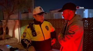 Tır ile servis minibüsünün çarpışma anı cep telefonu kamerasına yansıdı