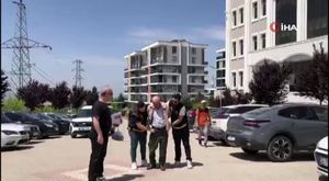 Bursa'da Atatürk baskılı Türk Bayrağına çirkin saldırı!