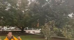 Bursa'da kontrolden çıkan otomobil bahçeye uçtu