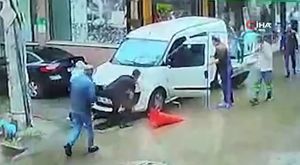 Bursa'da mangal yapmak için gittikleri ormanda mahsur kaldılar