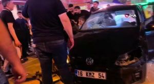 Bursa'da bir evden 3 kamyon çöp çıktı