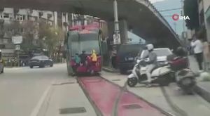Bursa'da iki katlı evde yangın çıktı!