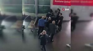 Bursa’da dilencilerin yer kavgası kamerada