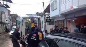 Kozan’da oyuncak silahla şaka yapan gençler, gerçek polisi görünce panikledi