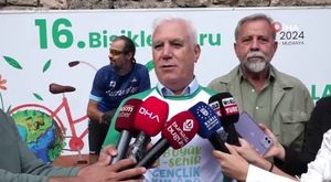 Osmangazililer Menteşeli Cengiz konseri ile Bursa'da coştu