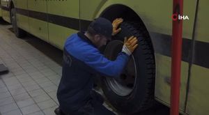 Bursa’da tır ile otomobil kafa kafaya çarpıştı: 6 yaralı