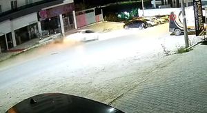 Ankara Caddesi’nde Gerginlik: Eyleme Polis Müdahalesi
