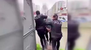 Bursa'da bıçaklı dehşet: Tartıştığı ailesini bıçakla rehin aldı!