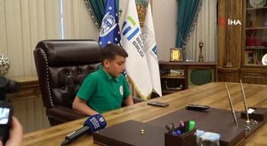 Bursa'da 12 meydanda 500 bin fide dağıtıldı