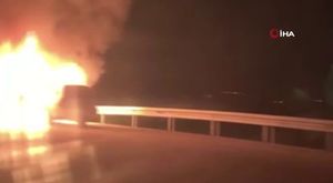 Bursa'da şok baskın! Evde silah, tarihi eser, uyuşturucu ele geçirildi