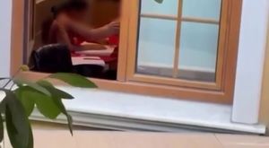 7 yaşındaki Harun, anne ve babasının sesini gözyaşlarıyla karşıladı