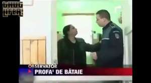 Polise tokat atan kadının polisten yediği ibretlik tokat 