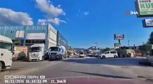 Tartıştığı adama arka arkaya tokat attı