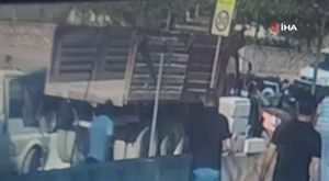 Belediye otobüsü 17 araca çarptı! Ortalık savaş alanına döndü