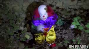 Killer Clown 3 - The Uncle! Scare Prank!