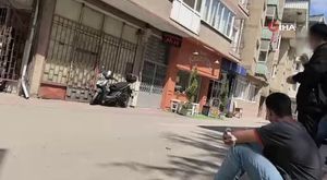 Ali Sunal'ın 'deprem' isyanı sosyal medyada gündem oldu: Bir kişinin bile istifa etmemesi normal mi?