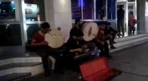 İzmir karşıyaka Sokak müzisyenleri