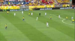 2013 Konfederasyon Kupası'nda Brezilya'lı Neymar açılış golü