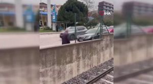 Fransa'da Ermenilerin yaraladığı Türk genç: Bayrağı yakmasınlar diye gittik