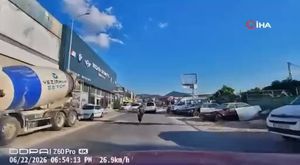 Bursa'da yolda kalan otomobile Türk işi kurtarma