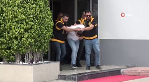 Adana’da sağlık çalışanları taleplerini duyurmak için ses yükseltti