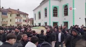 4 imparator taç giydi, o bölüm hala korunuyor