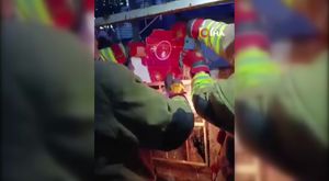 Beyoğlu Taksim’de dehşet: Para vermediği için bıçaklanan şahıs hayatını kaybetti